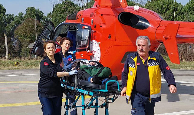 Samsun'da ambulans helikopter yaşlı adamın imdadına yetişti