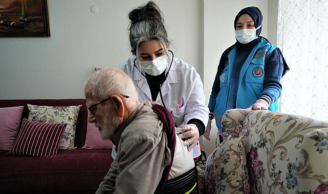 Samsun'da bin hastaya evde sağlık hizmeti