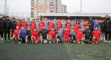 Samsun'da gençler hazırlık maçında karşılaştı