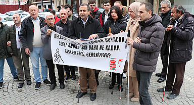 Samsun'da görme engellilerden 'sesli anons' talebi