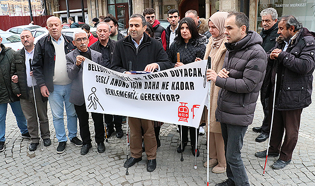 Samsun'da görme engellilerden 'sesli anons' talebi