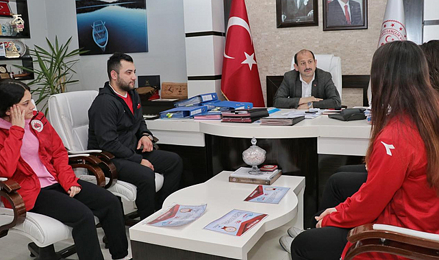 Samsun'da Haltercilerden Dereci’ye ziyaret