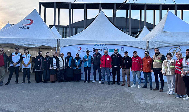 Samsun'da iftar çadırı ihtiyaç sahiplerine kucak açıyor