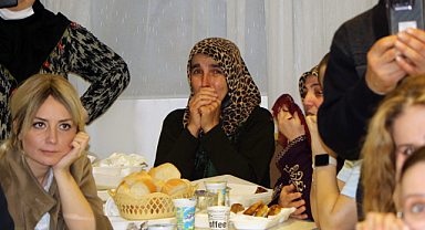 Samsun'da lösemili gençler hem ağladı hem ağlattı