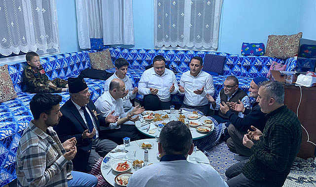 Samsun'da öğrenciler Kıbrıs gazisinin evinde iftar yaptı