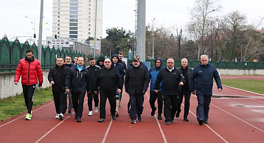 Samsun’da protokol güne sporla başladı