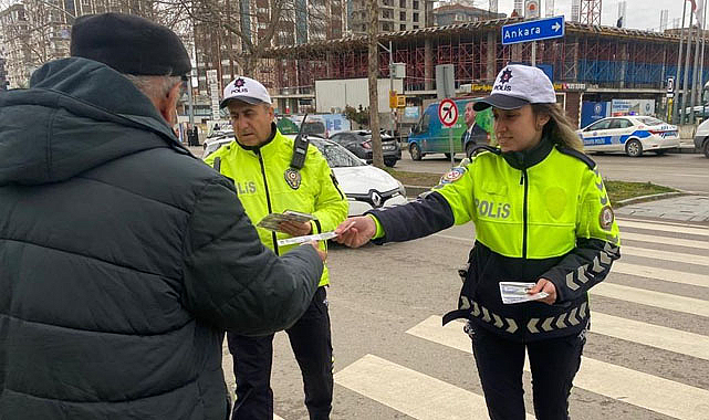 Samsun'da sürücü ve yayalara trafik kuralları anlatıldı