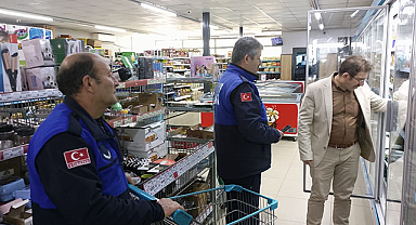 Samsun'da zabıta ekipleri denetimlerini sürdürüyor