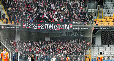 Samsunspor taraftarından takıma moral