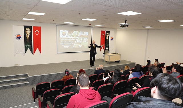 Sinop'ta "Bağımlı Olma Özgür Ol" konferansı