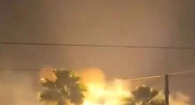 Tramvay hattına yıldırım düştü