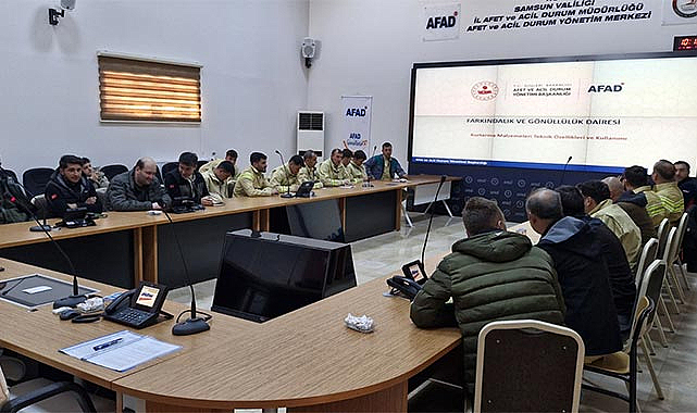 Vatandaşlar ve kamu görevlileri afetlere hazırlanıyor