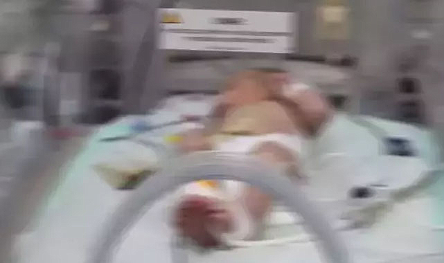 14 doktor ve 17 hemşireye gözaltı