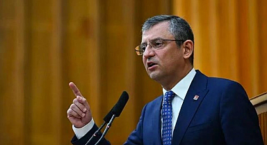 Art arda üç ameliyat geçiren Özgür Özel hastaneden taburcu edildi