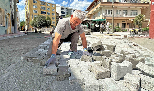 Bafra'da 106 bin 260 metrekare parke taşı döşendi