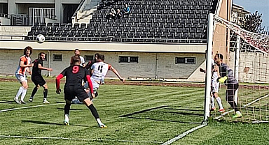 Bafraspor 1 puanla yetindi