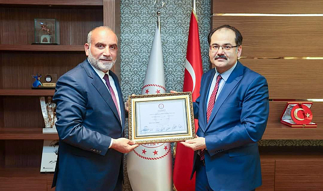 İbrahim Sandıkçı mazbatasını aldı