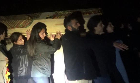 DEM Milletvekili Zeynep Oduncu terörist cenazesi taşıdı