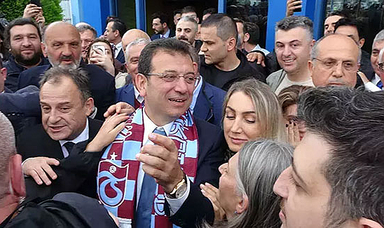 Ekrem İmamoğlu'na Trabzon'da davul-zurnalı karşılama