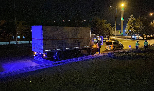 İlkadım’da feci kaza! Kamyon yayaya çarptı