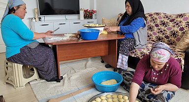 Kadınlar Çarşamba kıvratması için bayram mesaisinde