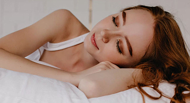 Makyaj ile uyumanın zararları