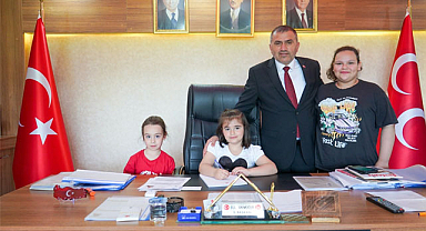 Mucur koltuğu 23 Nisan'da devretti