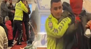 Örümcek Adam'a Camide Ters Kelepçe