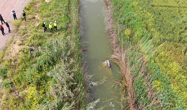 Otomobil dereye uçtu: 2 ölü, 2 ağır yaralı