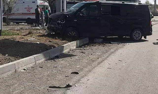 Peş peşe kaza! 21 kişi yaralandı