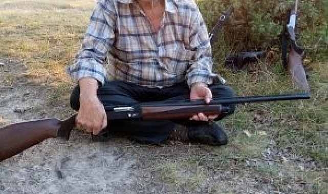 Pompalı tüfekle berber dükkanını bastı berber ve müşteriyi öldürdü