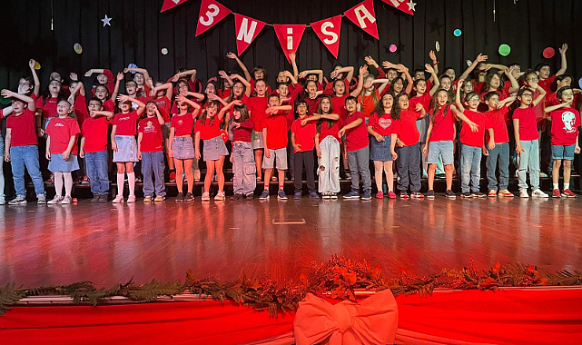 Samsun Bahçeşehir Kolejinde 23 Nisan coşkusu