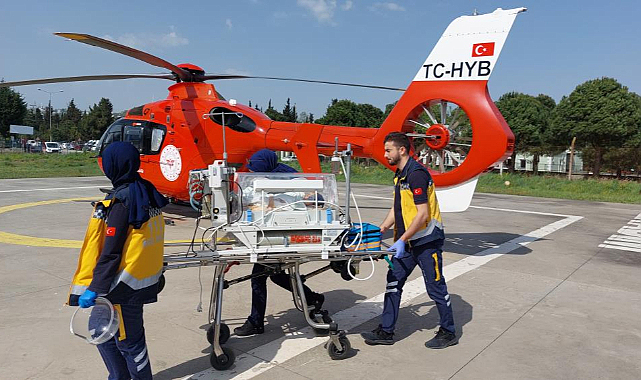 Samsun'da ambulans helikopter bebek için seferber oldu