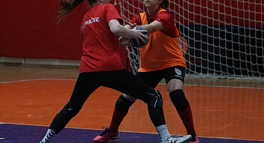 Samsun'da hentbolcular kupa için hazırlanıyor