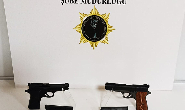 Samsun'da narkotik operasyonunda 2 ruhsatsız tabanca ele geçirildi