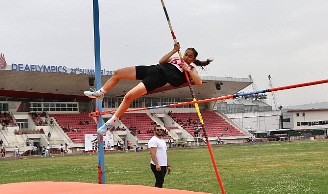 Samsun’da pistte madalya mücadelesi