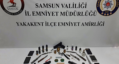 Samsun'da tüm bunlar bir araçtan çıktı!