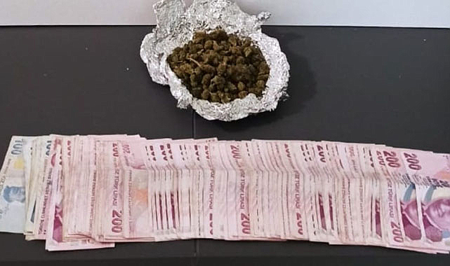 Samsun'da uyuşturucu satıcıları suçustü yakalandı