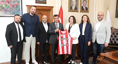 Samsunspor'dan Halit Doğan'a çubuklu forma