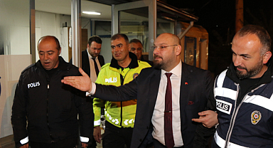 Serhat Türkel’den polislere kutlama