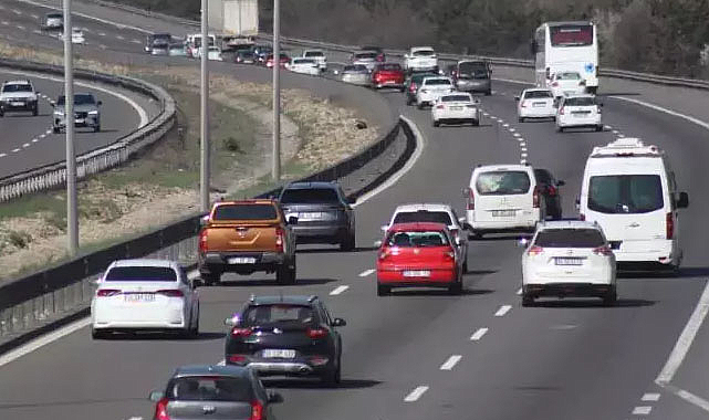 Tatilcilerin dönüş çilesi başladı