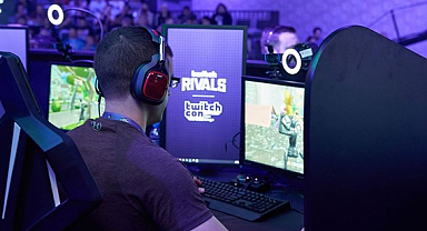 Twitch'te Canlı yayın yaparak para kazanmak