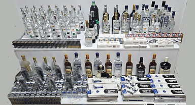 Yakakent'te kaçak sigara ve alkol ele geçirildi