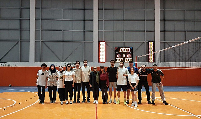 19 Mayıs ilçesinde futbol ve voleybol turnuvaları düzenlendi