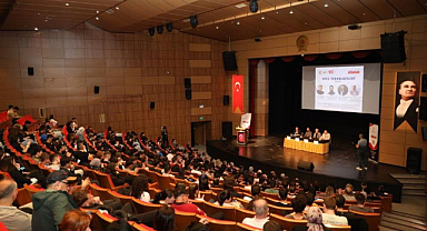 2053 Teknolojileri paneli Samsun'da yapıldı