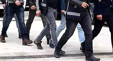 28 ilde operasyon: Kamu görevlisi 44 kişi gözaltında