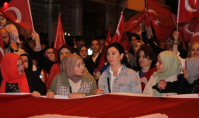 Bafra’da fener alayı düzenlendi