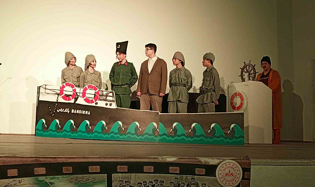 Bafra'da "Kurtuluş'tan Cumhuriyet'e" tam not aldı