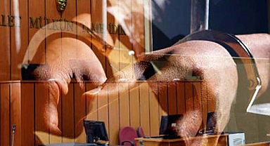 Bağırsaklarında uyuşturucu bulunan iki kişi tutuklandı