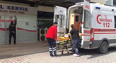 Balkondan düşen 3 yaşındaki çocuk hastaneye kaldırıldı